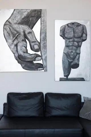 Vesuvius Suite - Elegante Appartamento In Centro Неаполь Екстер'єр фото